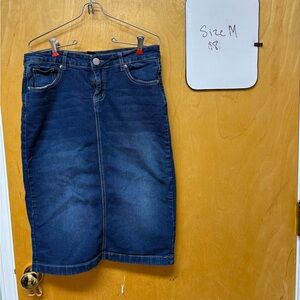 Women’s size medium denim skirt